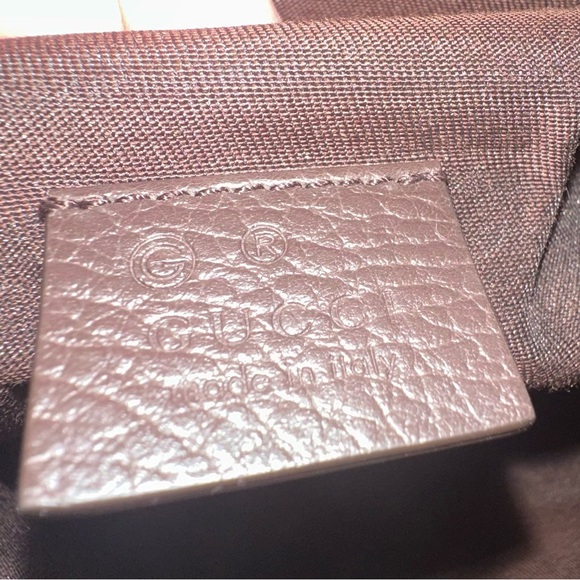 Gucci Brown Monogram Belt Bag - Picture 7 of 12